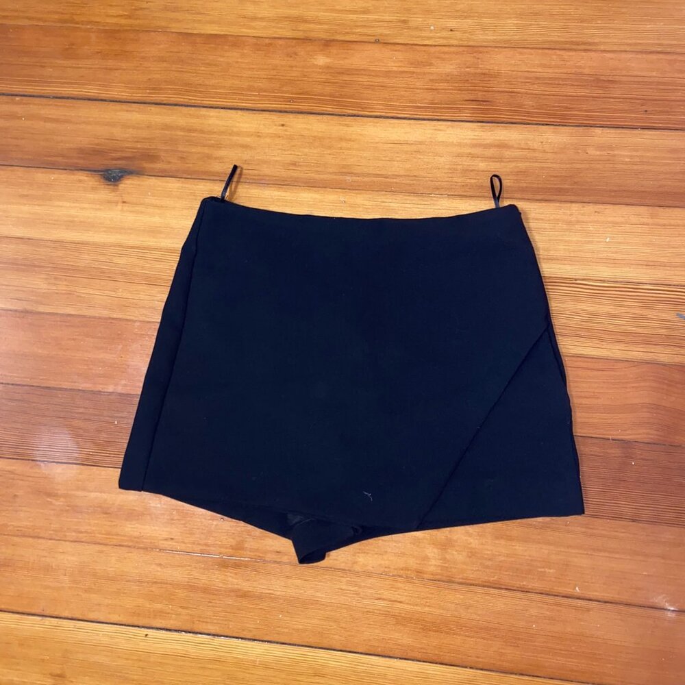 Zara Black Skort